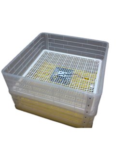 Broedmachine voor 96 eieren