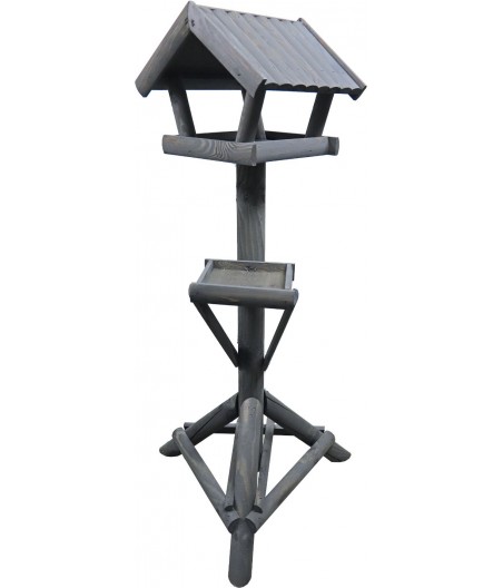 Voederhuis grijs met ribdak en voederplateau.